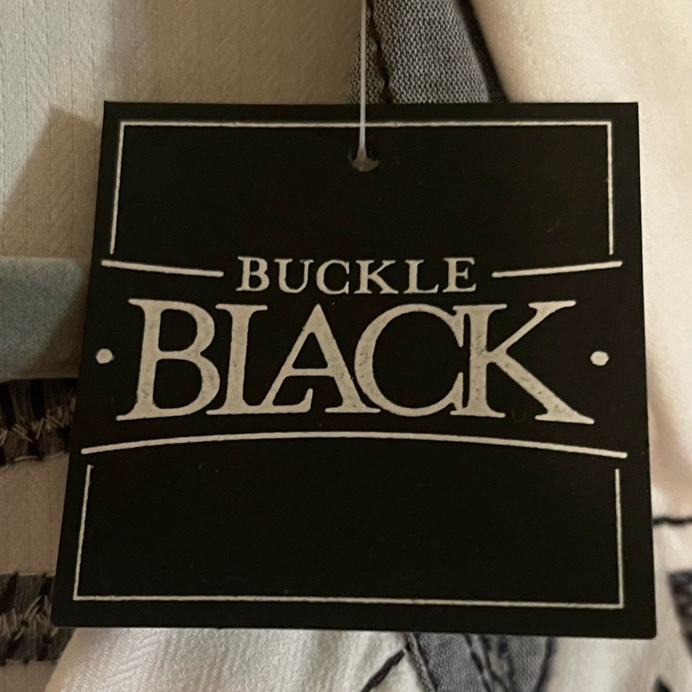 Buckle Black XXL men’s button up long black and light grey detailing